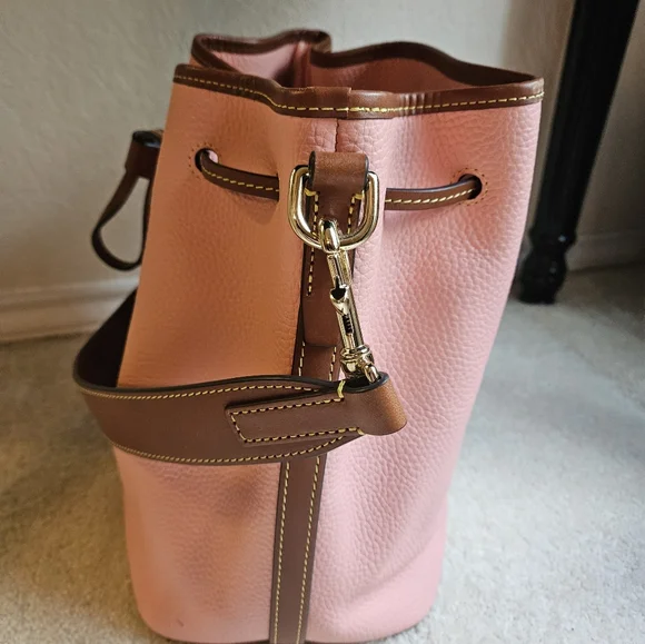 Dooney & Bourke Pink Shoulder Bag with Metallic Accents - Picture 3 of 16